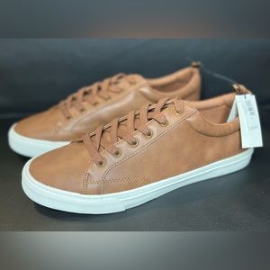 Mens Banana republic low top sneakers